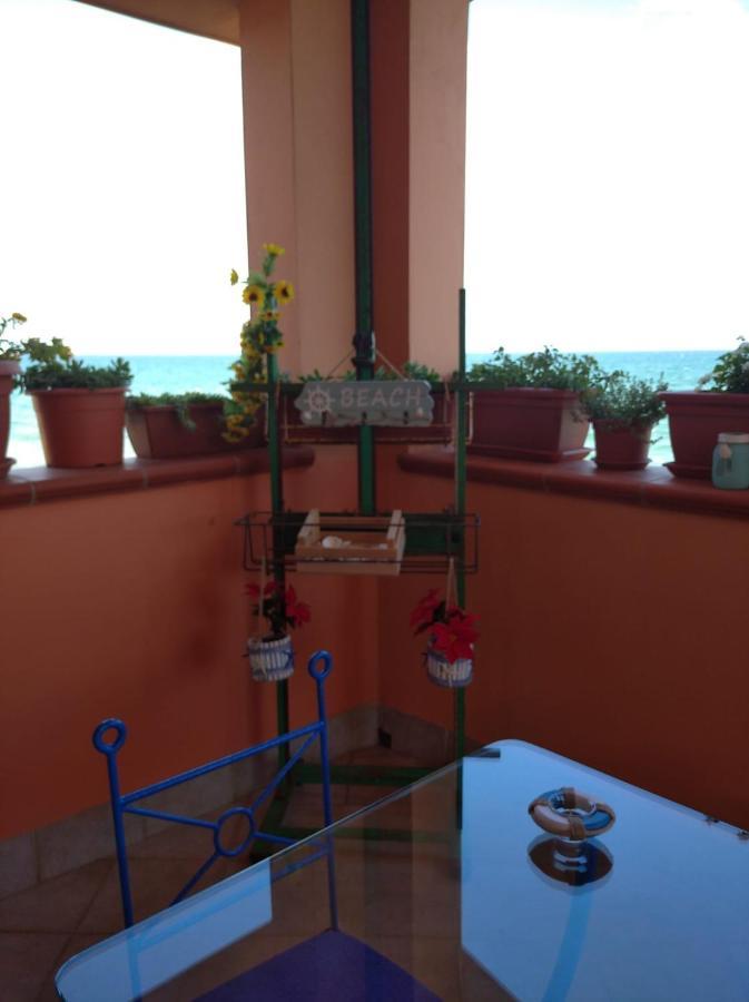 Casa Bon' Aria Fronte Mare Sud Sardegna La Maddalena (Cagliari) Exterior foto